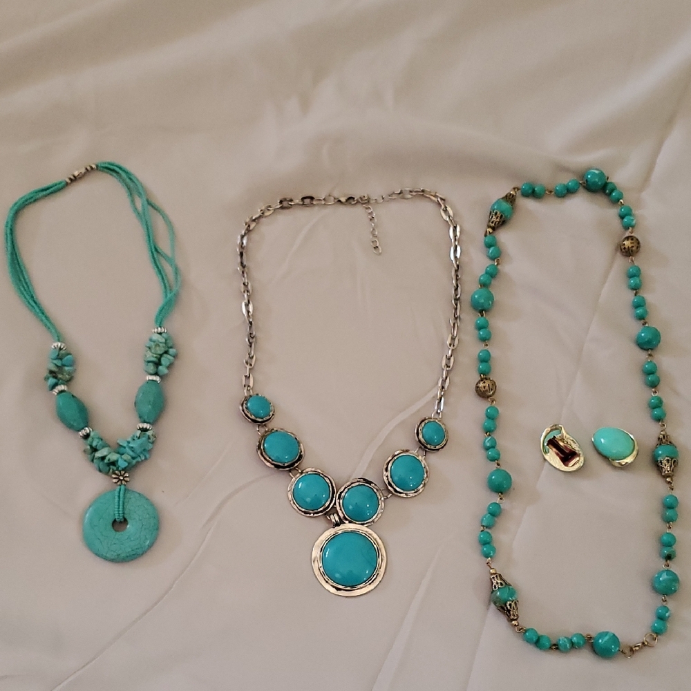 Turquoise Necklace and Earring Set